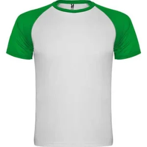 Camiseta deportiva de manga corta estilo ranglan en contraste