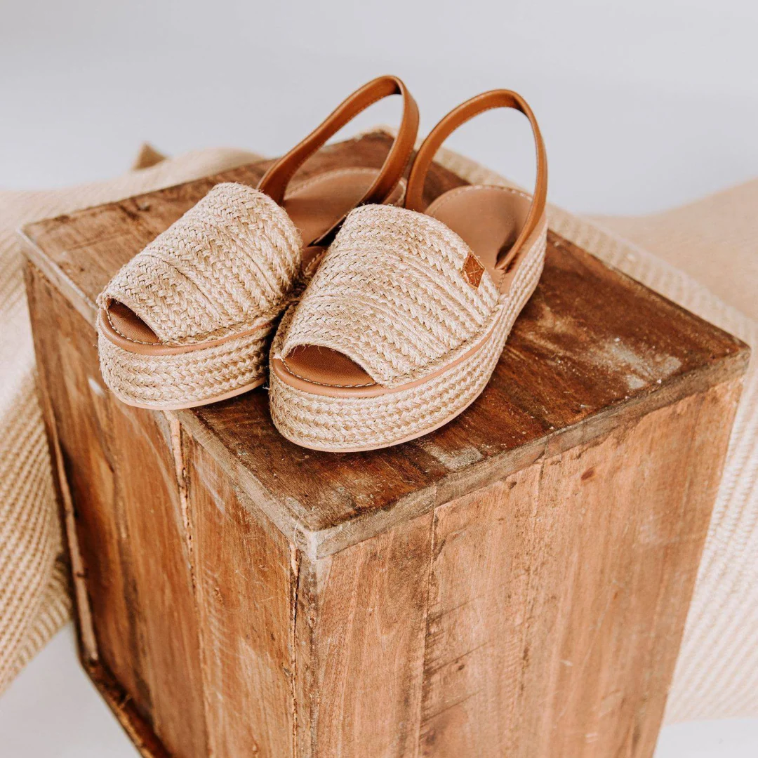 Sandalia menorquina de yute con suela de plataforma - Imagen 3