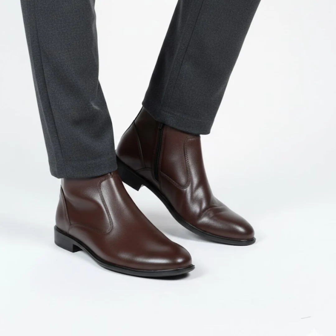Botas de piel con dise帽o ergon贸mico para hombre - Imagen 4