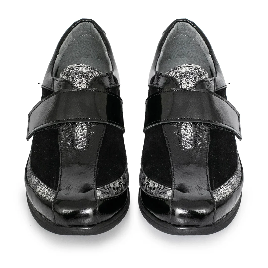 Zapato de Charol con Velcro y Tacón Cómodo® - Imagen 6