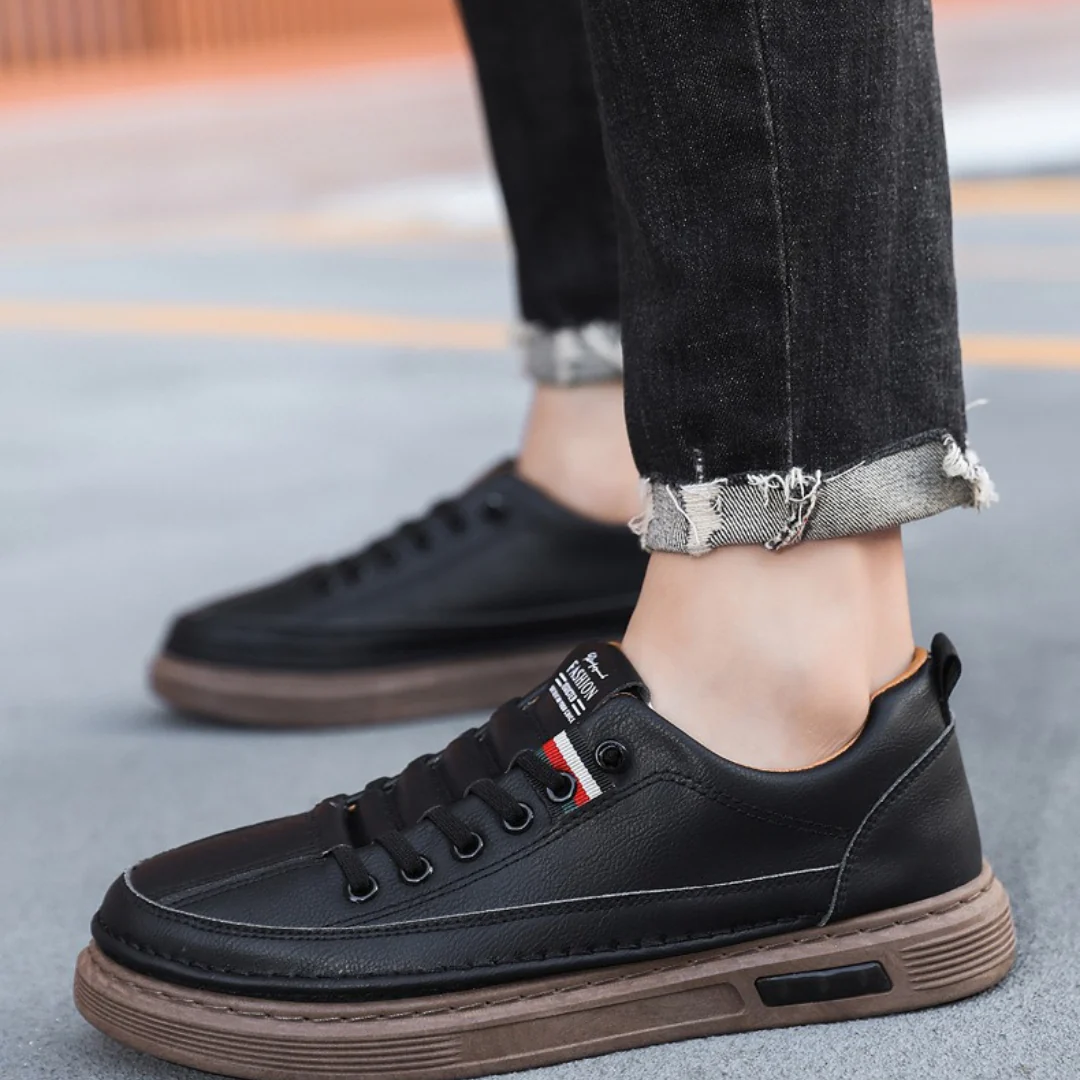 Zapatillas casuales de cuero genuino con suela flexible para hombre庐