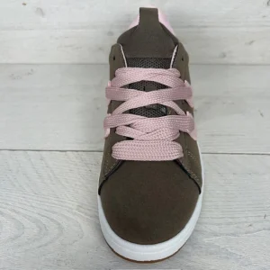 Zapatillas unisex con un toque deportivo clásico