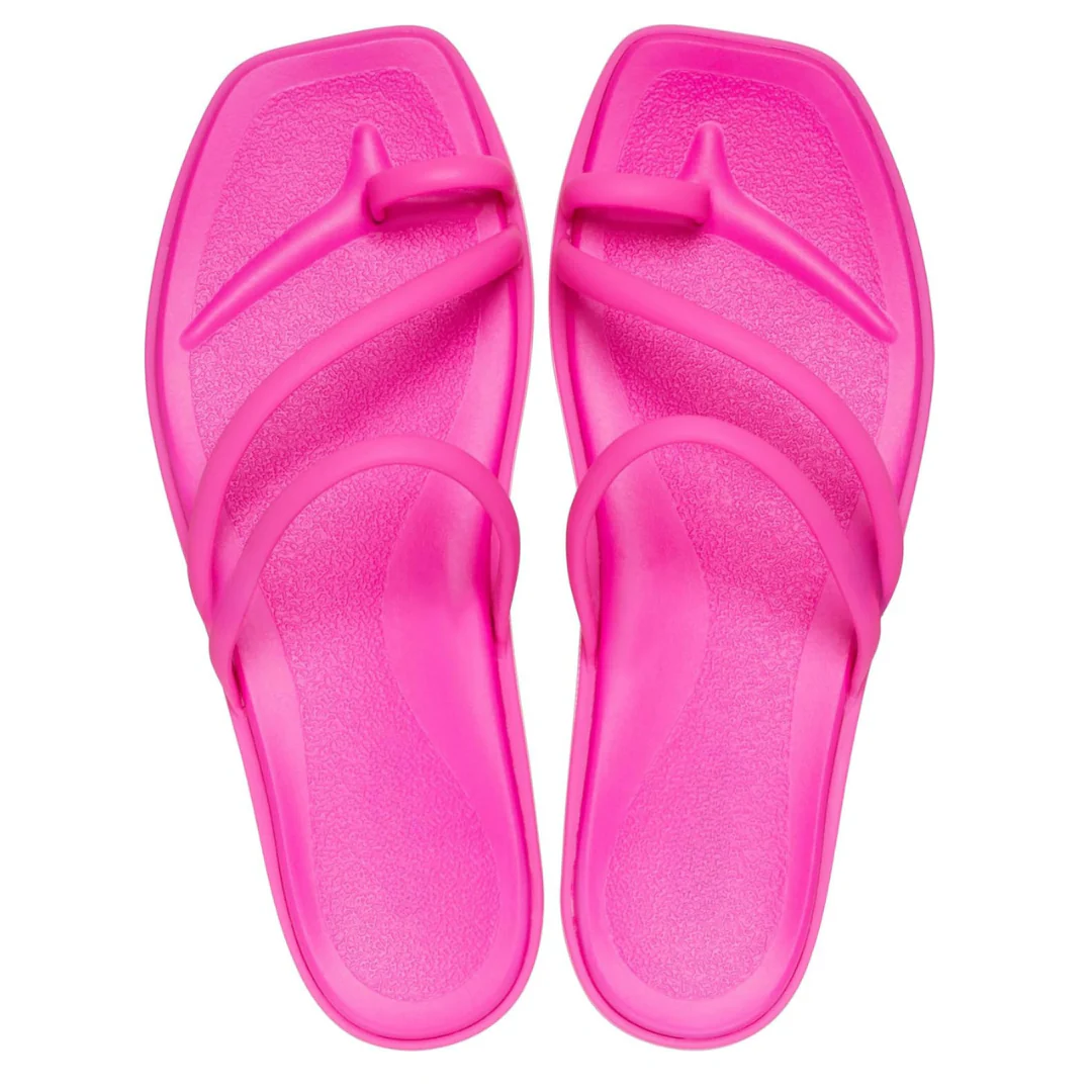 Sandalias de tiras cruzadas con estilo urbano - Imagen 8