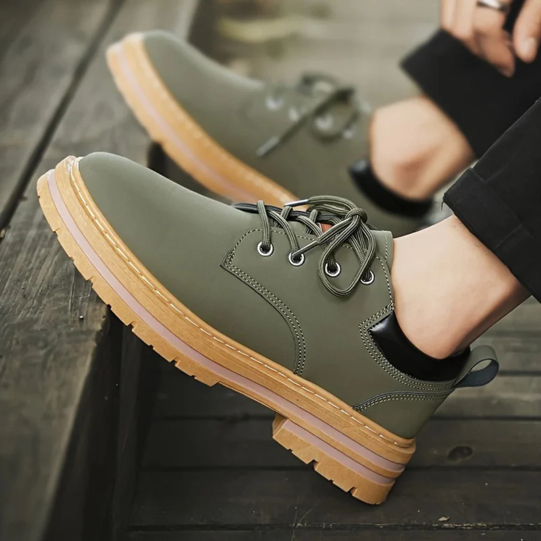 Zapatos con suelas ergon贸micas y robustas para hombre - Imagen 8