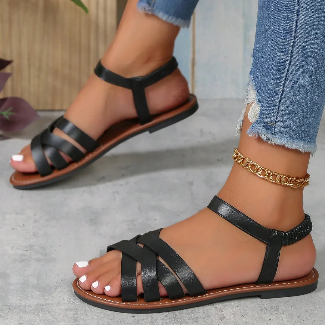 Sandalias bajas de tiras cruzadas - Imagen 9