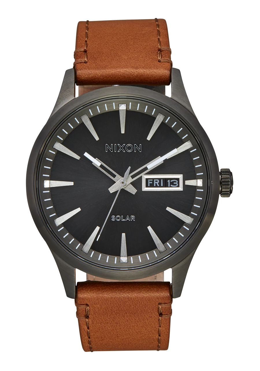 Sentry Solar Leather - Gunmetal