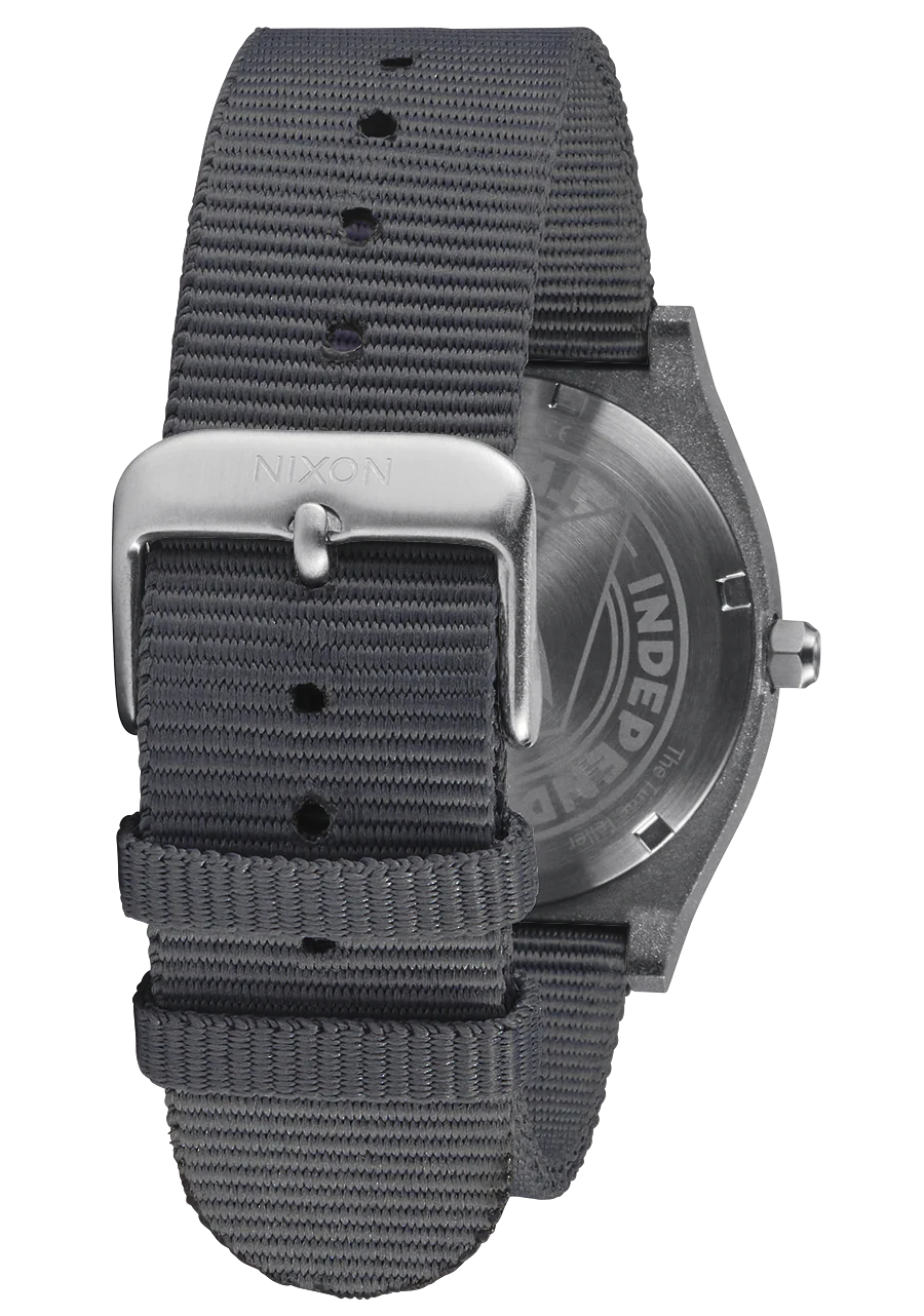 Independent Time Teller - Todo Plata - Imagen 3