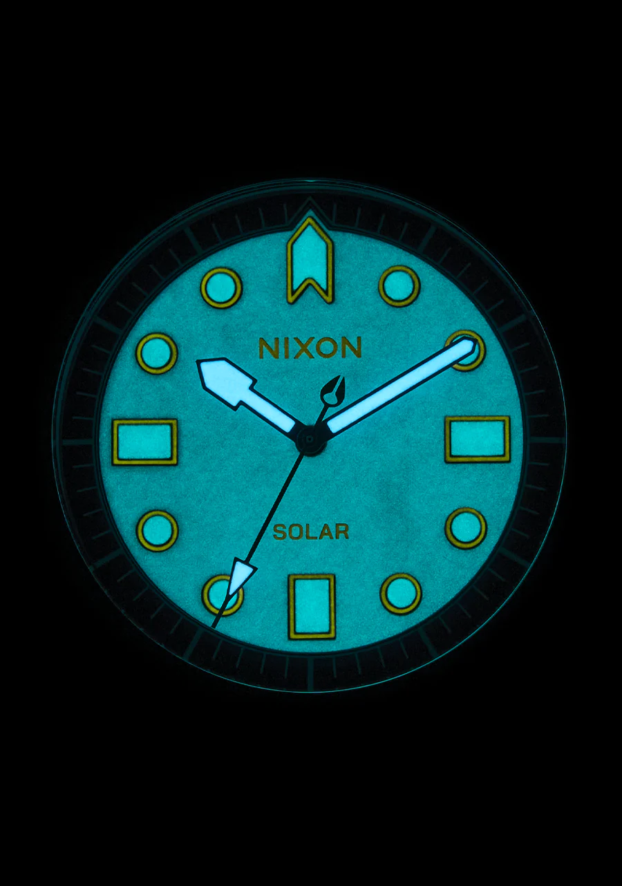 Stinger 44 - Todo Negro / Lum - Imagen 6