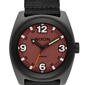 Clutch 42 - Matte Gunmetal / Hot Sauce