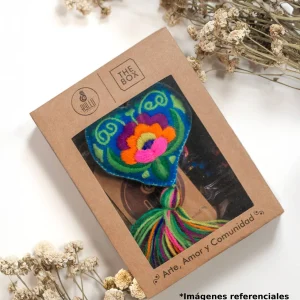 Corazón Tejido AYLLU (Color Aleatorio) 8cm x 7cm