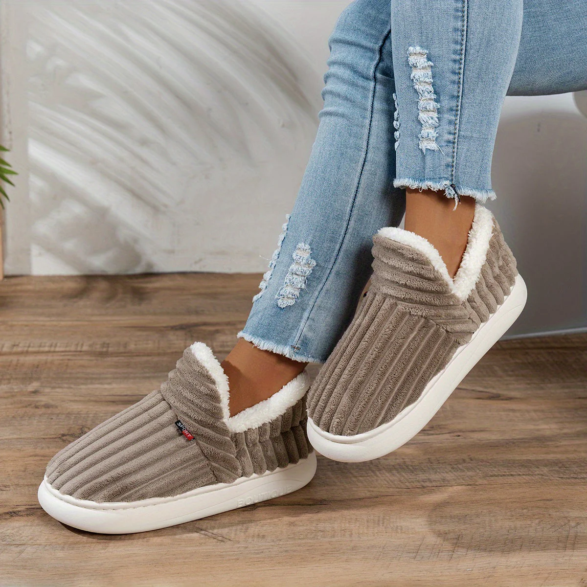 CozyStep™ | Zapatillas de casa de peluche - Imagen 3